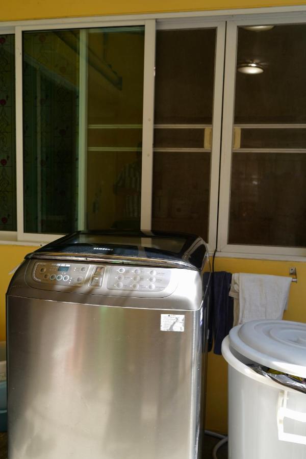 Sura Hostel Bangkok Near Mrt Phra Ram 9 Exteriér fotografie