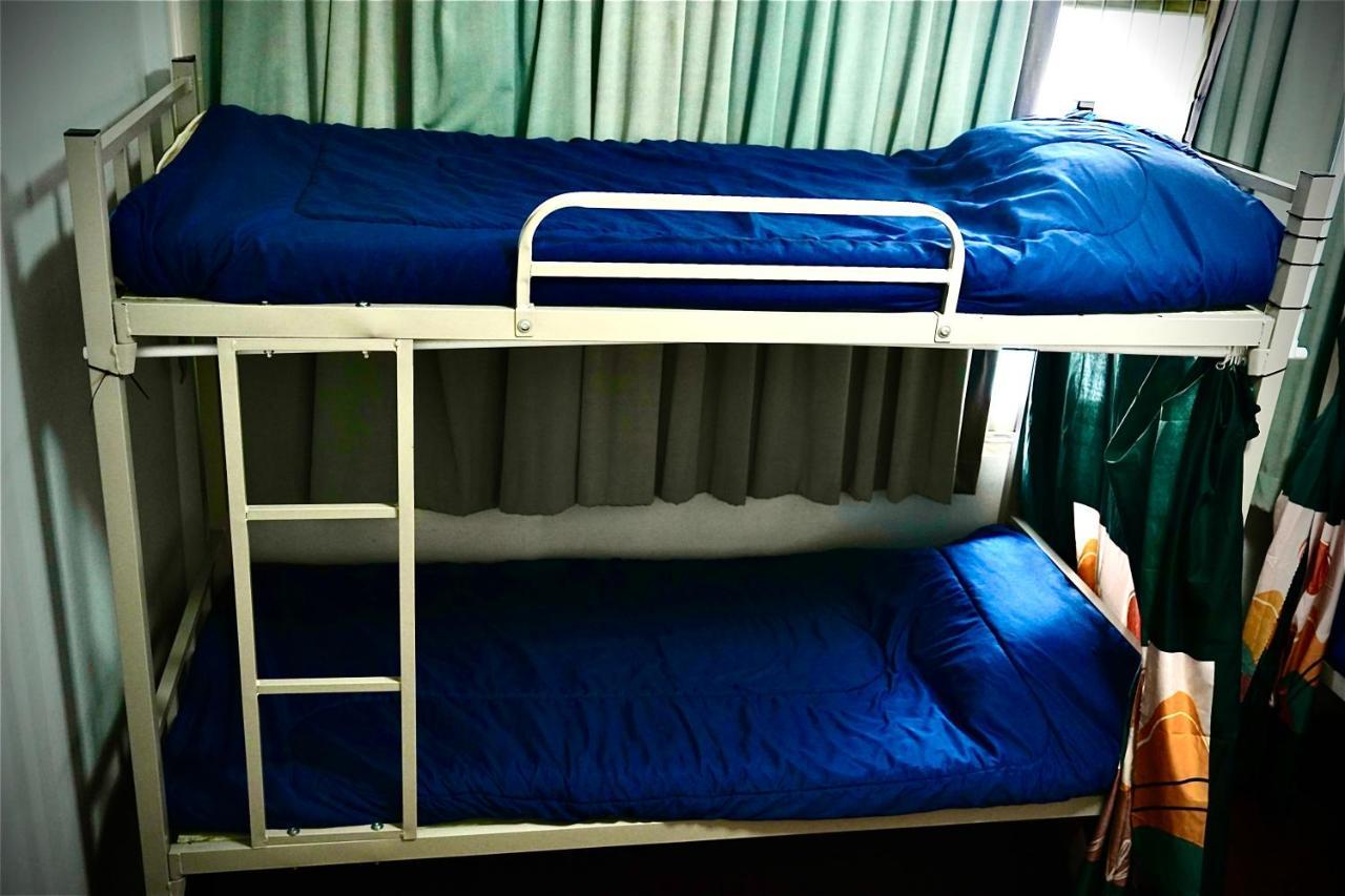 Sura Hostel Bangkok Near Mrt Phra Ram 9 Exteriér fotografie